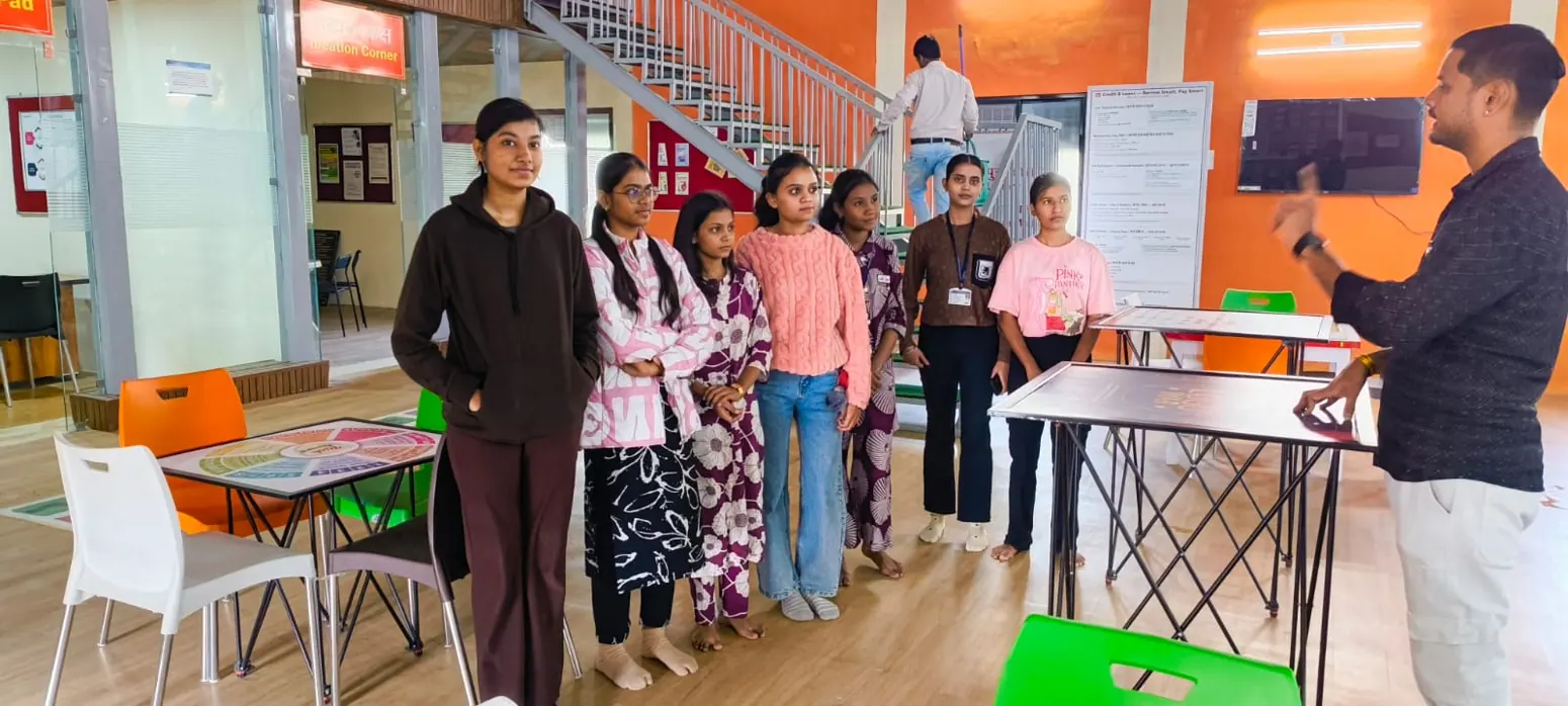CforCommerce Finance Lab environment — Learning at district scale