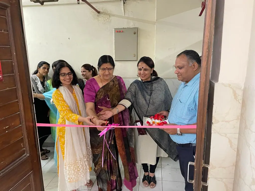 CforCommerce experiential Finance Lab and learning environment
